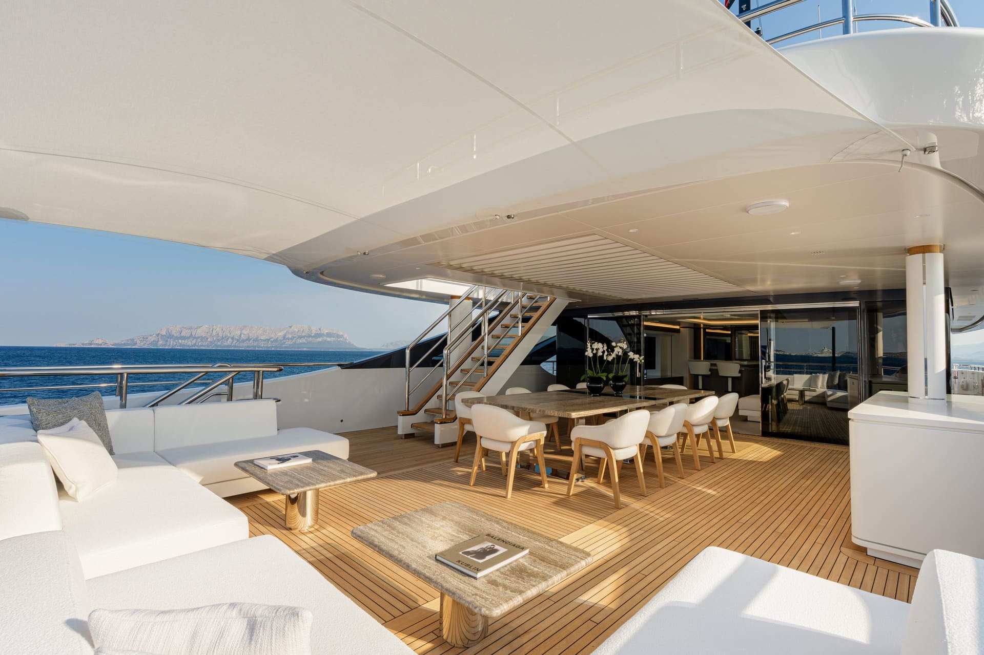 Benetti B.Now 50M Inari, photograph 7